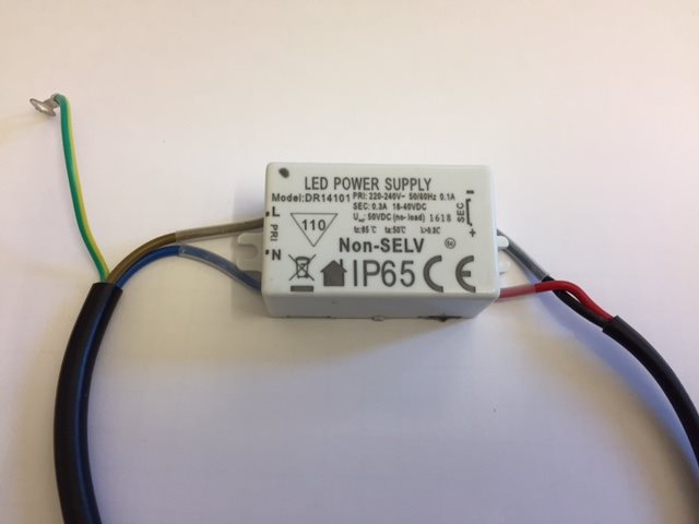 LED Trafo Transformator Treiber Driver Non-SELV 300mA konstant 18-40VDC IP65